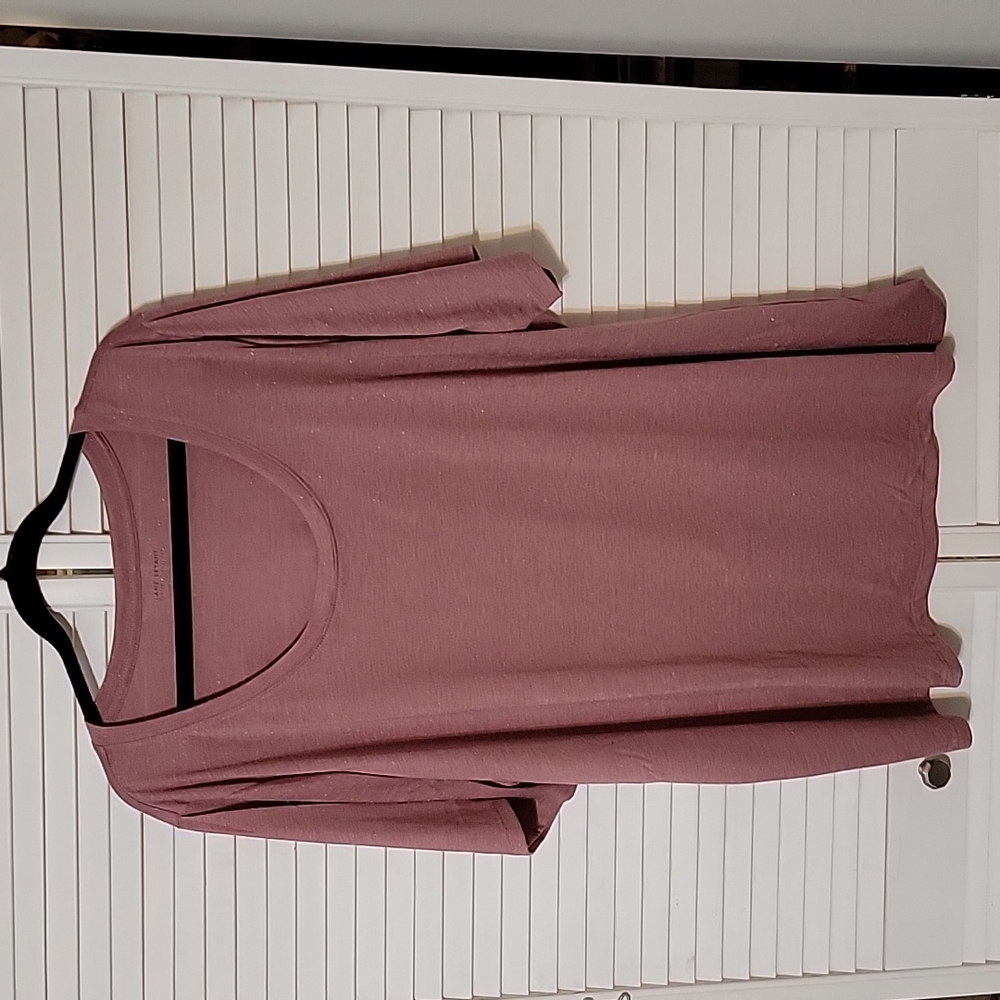 Lane Bryant Women's perfect sleeve tee 26/28 pink w/gold sparkles NWT